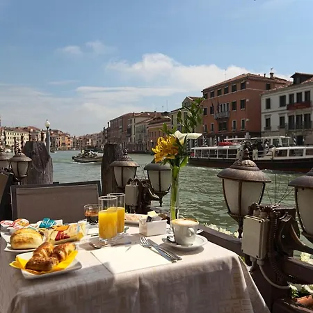 Couette-café Sognare A *